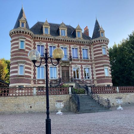 Ferienwohnung Au Domaine Des Roches Saint-Pierre-en-Auge Exterior foto